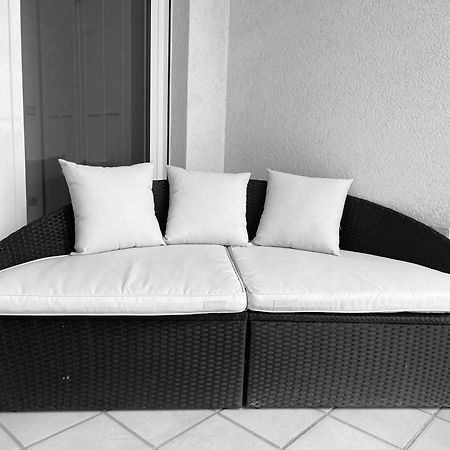 Luxury Penthouse Apartment With 3 Balconies -2 Bedrooms -Petrus View & Parking Luxembourg Exterior photo