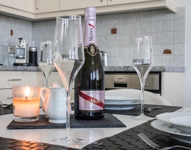 Luxury Penthouse Apartment With 3 Balconies -2 Bedrooms -Petrus View & Parking Luxembourg Exterior photo