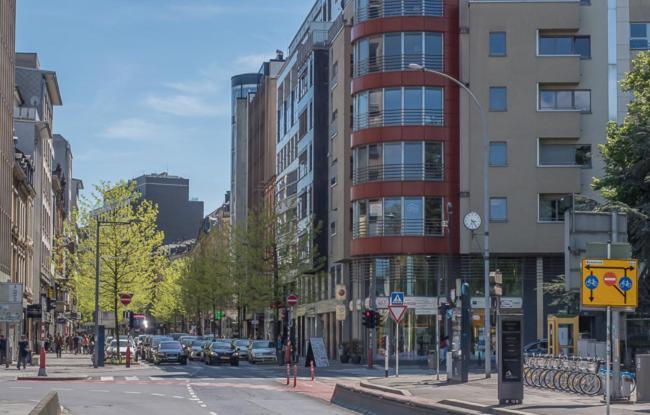 Luxury Penthouse Apartment With 3 Balconies -2 Bedrooms -Petrus View & Parking Luxembourg Exterior photo
